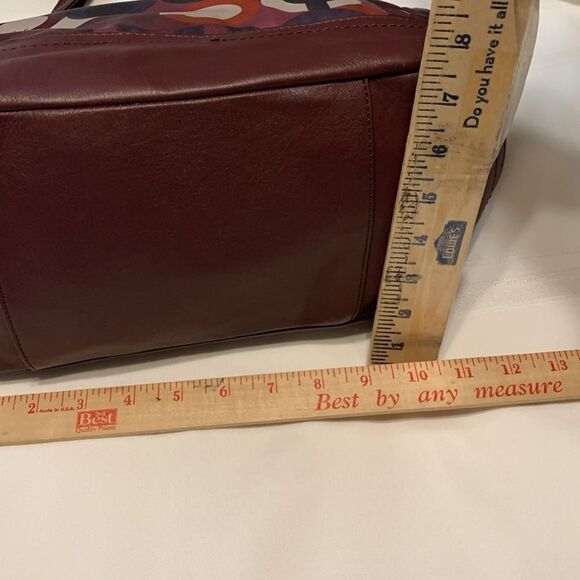 Coach Park Signature with optic art detail in excellent condition - Picture 13 of 14